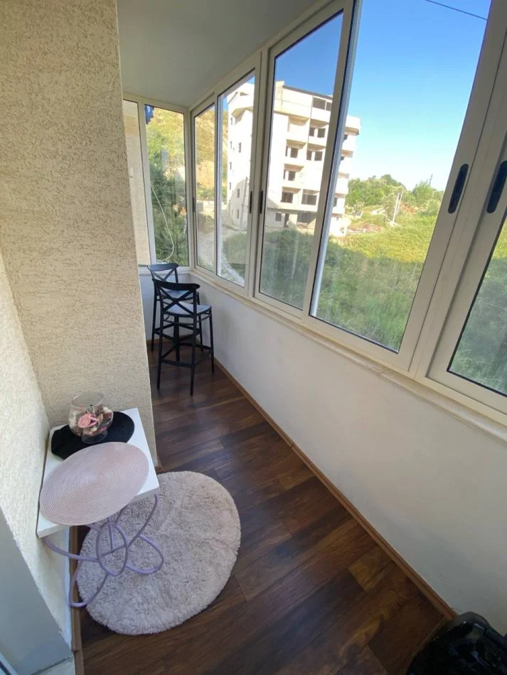 Durres, shitet apartament 1+1+Ballkon Kati 4, 65 m² 75.000 € (Shkembi Kavajes, Durres)