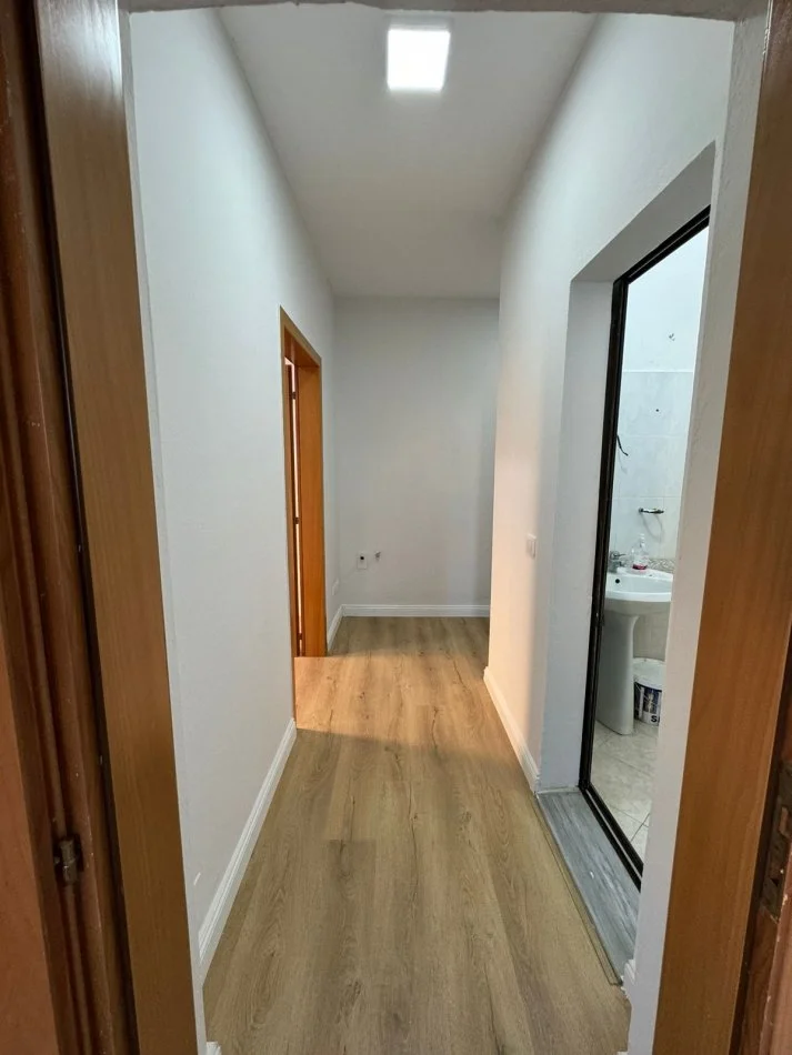 Durres, shitet apartament 1+1 Kati 4, 45.5 m² 65.000 € (Iliria, Plazh)