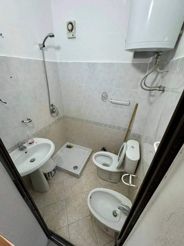 Durres, shitet apartament 1+1 Kati 4, 45.5 m² 65.000 € (Iliria, Plazh)