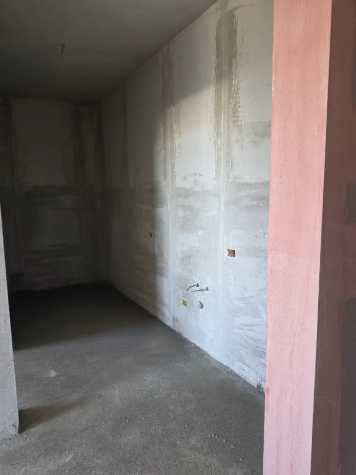 Tirane, shitet apartament 2+1+Aneks+Ballkon Kati 3, 117 m² 120.000 € (rruga fan noli)