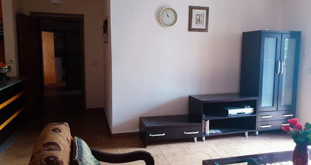 Tirane, shitet apartament 2+1+A+BLK Kati 2, 950 Euro/m2 (Rruga e Dibres, prane Pasticeri Bilbilit)