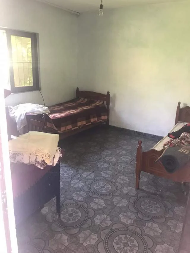 Tirane, jap me qera shtepi 2+1 Kati 1, 30.000 Leke (Rruga "Petrela")