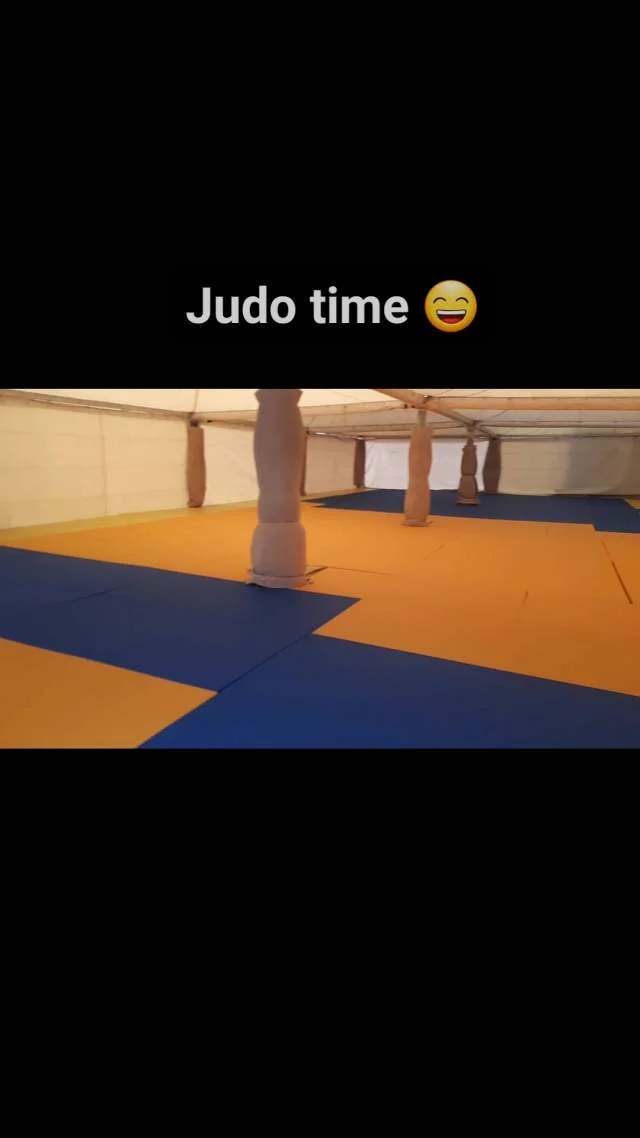 Tirane, - Çadra me qera