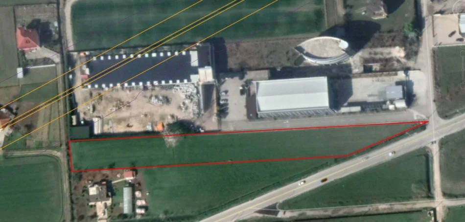 Tirane, shes toke , , 4,645 m² (Rruga e Aeroportit)