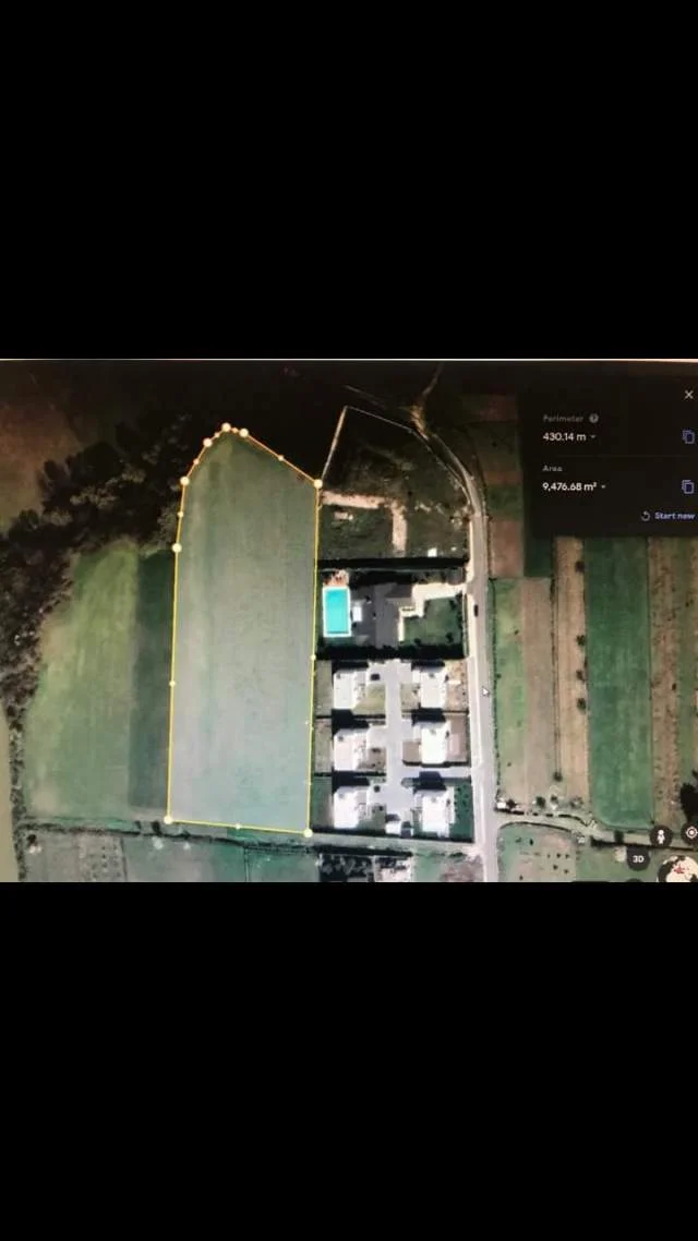 Tirane, shes toke 18.000 m² 100 Euro/m2 (Vishnje)