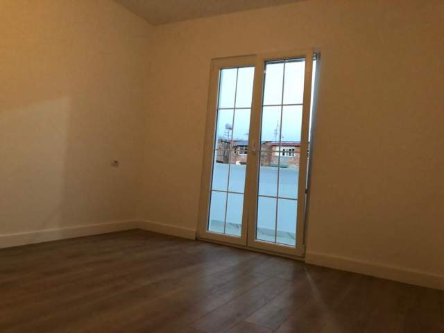 Tirane, shitet apartament Kati 4, 80 m² 105.000 Euro (Rruga hoxhat tasim)