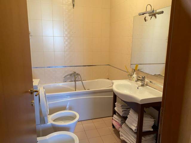 Tirane, Jepet me Qera Apt. 2+2+A+BLK Kati 6, 95 m² 500 Euro (Shkolla e Baletit)