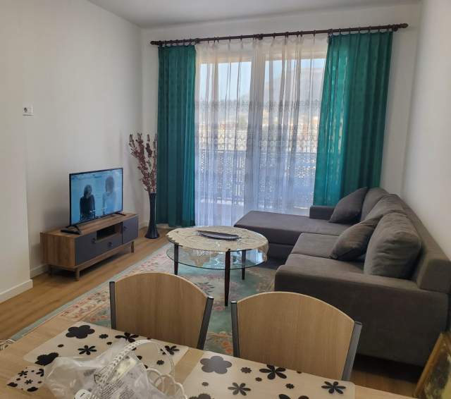 Tirane, jepet me qera apartament 1+1+BLK Kati 6, 70 m² 400 Euro (Rruga e Dibres, direkte mbi QSUT)
