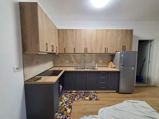 Tirane, jepet me qera apartament 1+1+BLK Kati 6, 70 m² 400 Euro (Rruga e Dibres, direkte mbi QSUT)
