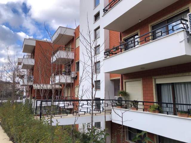 Shesim penthouse 3+1 me pamje panoramike, Kati 3, 178 m² 210.000 Euro (Kopshti Botanik)