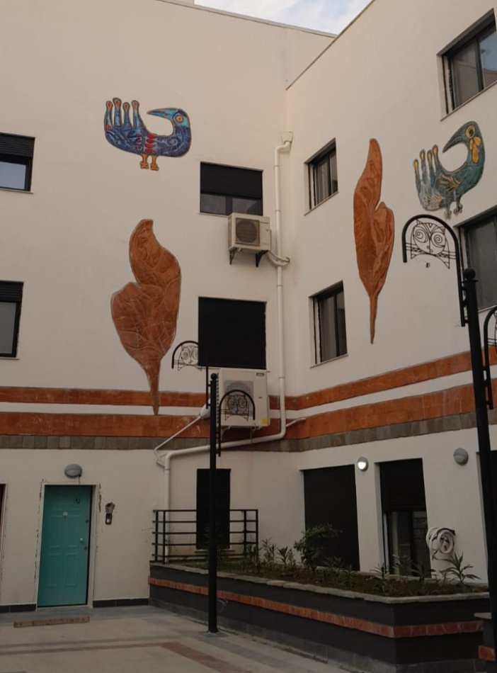 Tirane, jepet me qera apartament 1+1+BLK Kati 1, 80m² 400 Euro (Kodra e Diellit)