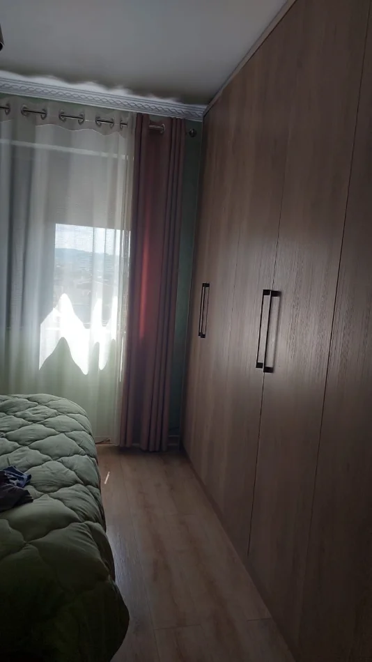 Tirane, shitet apartament 1+1 Kati 6, (Rruga Riza Cuka)