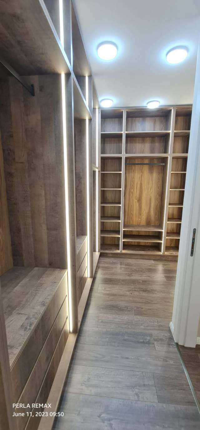 Tirane, jepet me qera apartament duplex Kati 2, 165 m² 1.200 Euro (Kodra e Diellit)