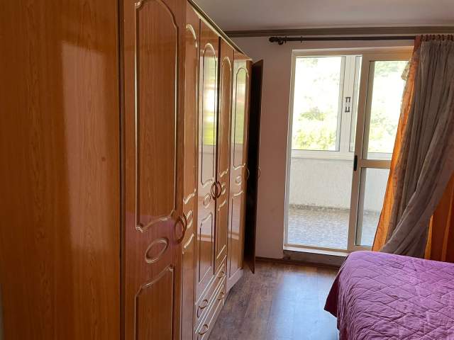Tirane, jepet me qera apartament 1+1+BLK Kati 4, 60 m² 25.000 Leke (5 maj)