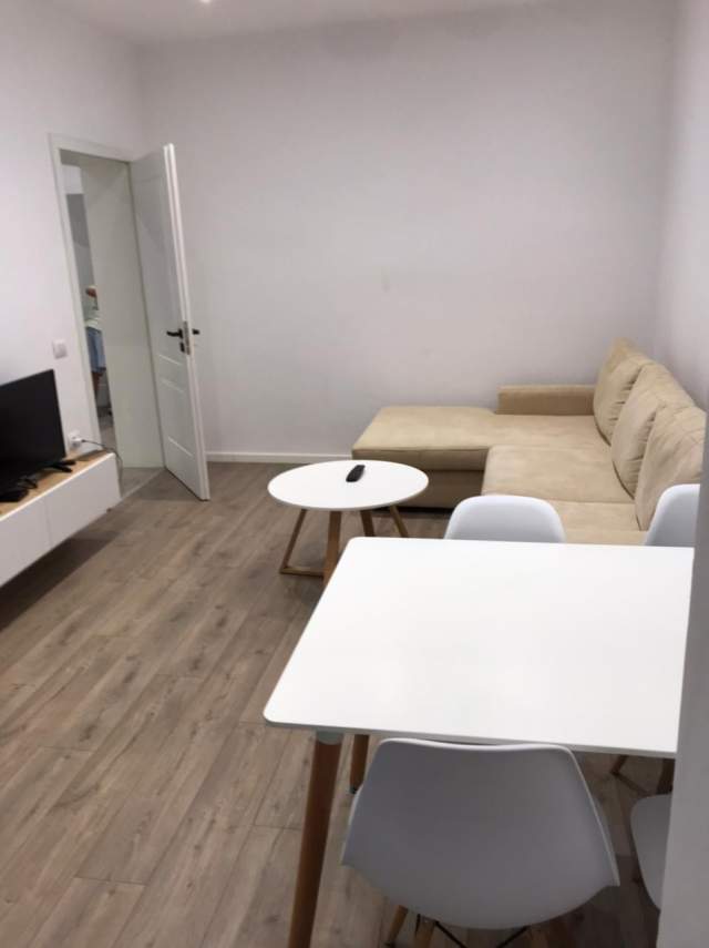 Tirane, jepet me qera apartament 2+1+A+BLK Kati 2, 70 m² 450 Euro (Rruga Ndre Mjeda)