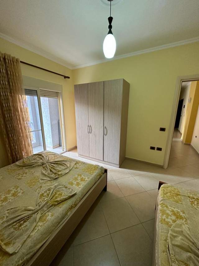 Shkembi Kavajes, shitet apartament 1+1+BLK Kati 2, 70 m² 69.000 Euro (Hotel majestic plazh Durres)
