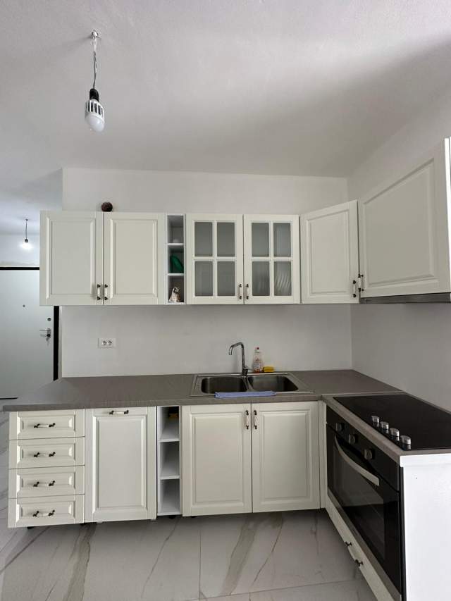 Vlore, jepet me qera apartament 1+1+BLK Kati 2, 64 m² 280 Euro (Orikum)