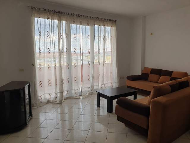 Tirane, jepet me qera apartament 2+1+A+BLK Kati 2, 120 m² 40,000 leke (Rr. Muhamet Deliu, Fresk)