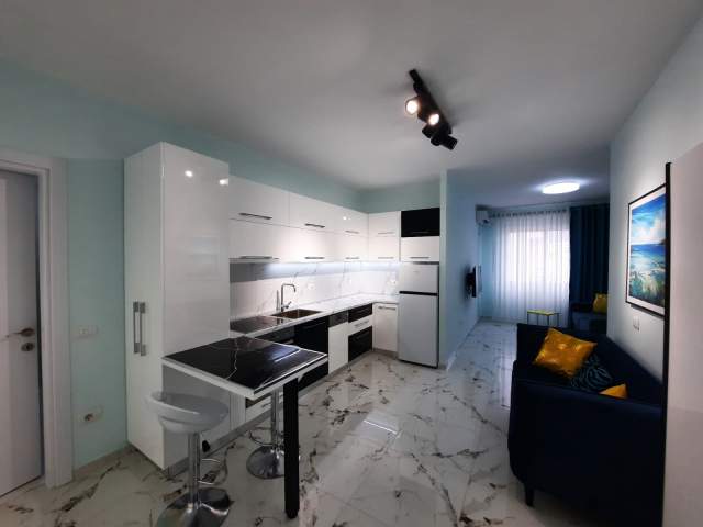 Tirane, jepet me qera apartament Kati 6, 45 m² 500 Euro (Don Bosko)