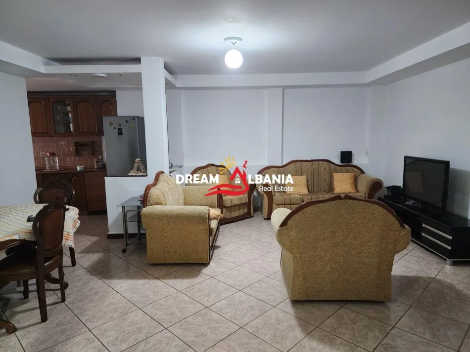 Tirane, shitet apartament Kati 6, 142 m² 226.900 € (tirana e re)