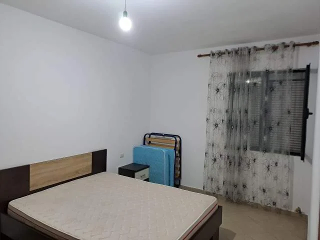 Tirane, jepet me qera apartament 1+1+BLK Kati 4, 65 m² 390 Euro (Rruga Bill Klinton prane Kodres se Diellit)