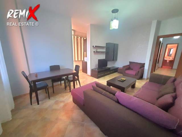 Durres, jepet me qera apartament 1+1+BLK Kati 6, 70 m² 300 Euro (Prane Blue Star)