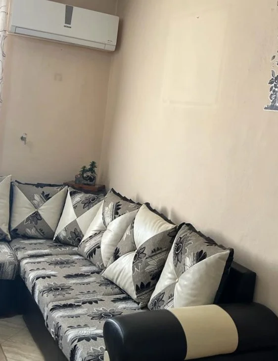 Tirane, jepet me qera apartament 2+1+BLK Kati 6, 100 m² 320 Euro (kastriotet)