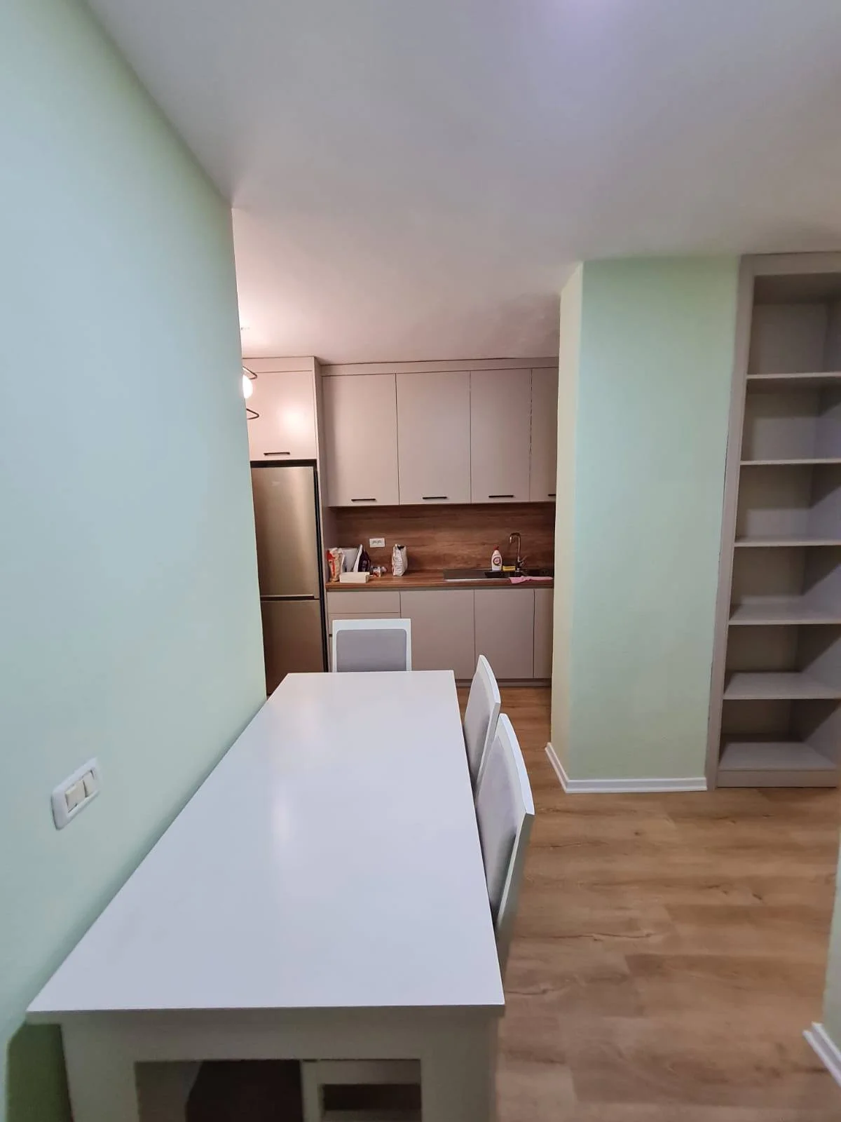 Jepet me qera apartament 2+1, te 21 Dhjetori