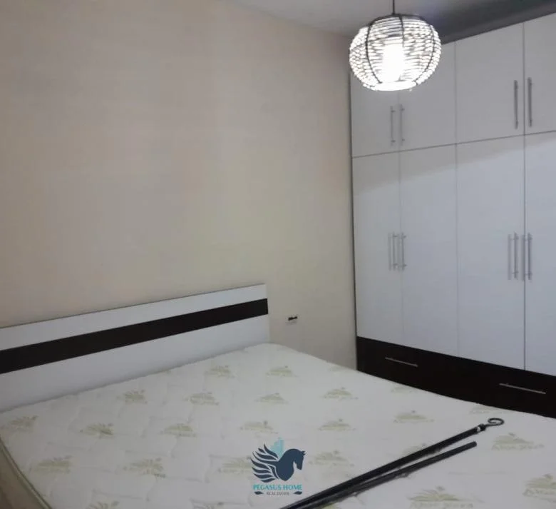 Jepet Me Qera Apartament 2+1 Prane Kopshtit Zoologjik[ID P02105]