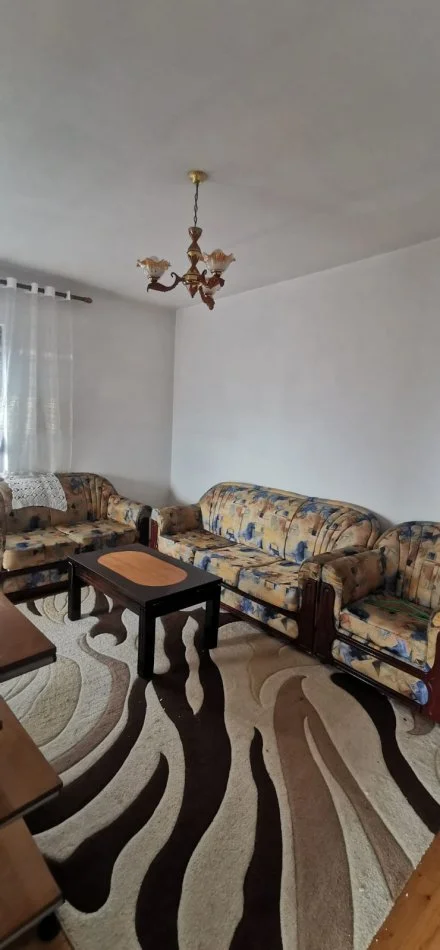 Apartament me Qera 1+1