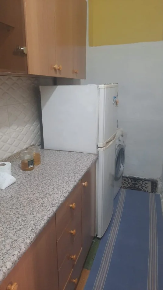 Shtepi me qera tek Pazari i Ri,
