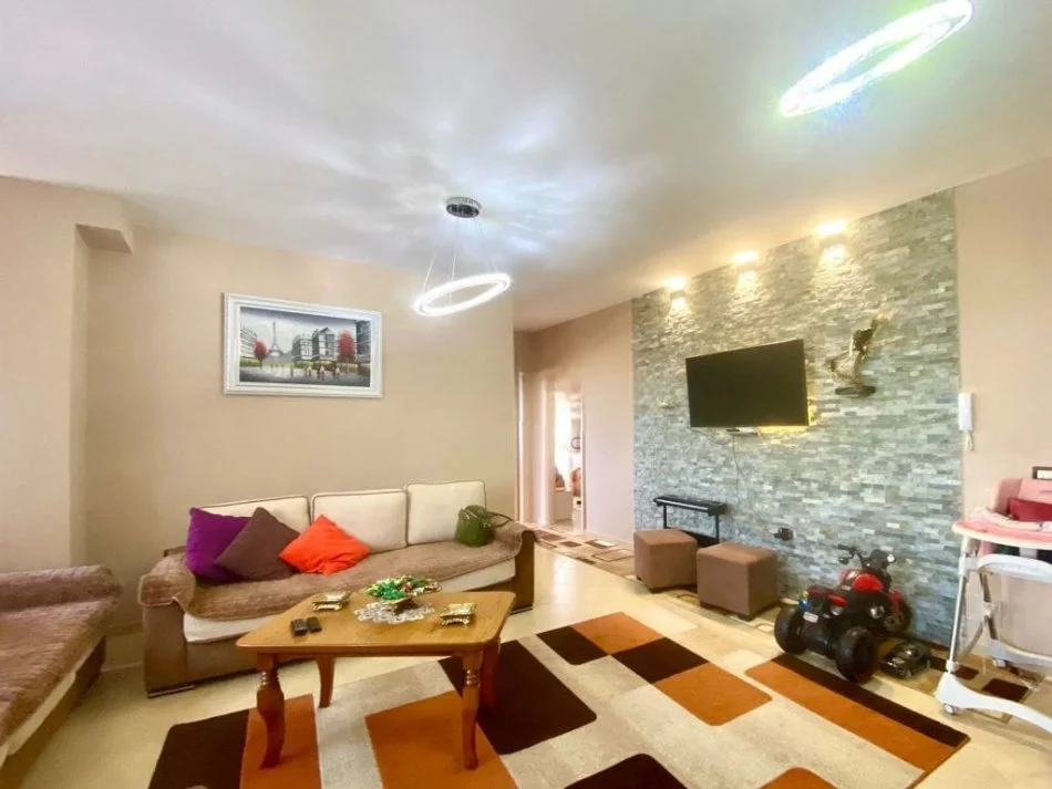 Tirane, shes apartament 2+1, , 100 m² 89,000 € (Rr. Muhamet Deliu)