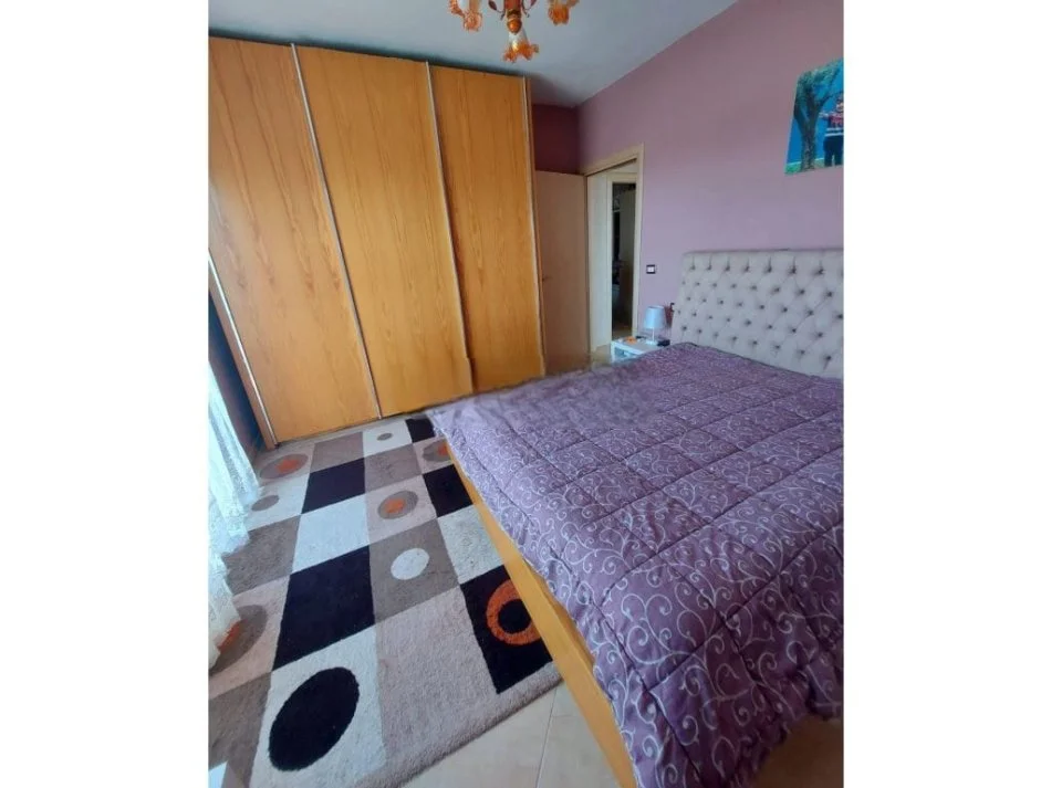 Tirane, shes apartament 2+1, , 100 m² 89,000 € (Rr. Muhamet Deliu)