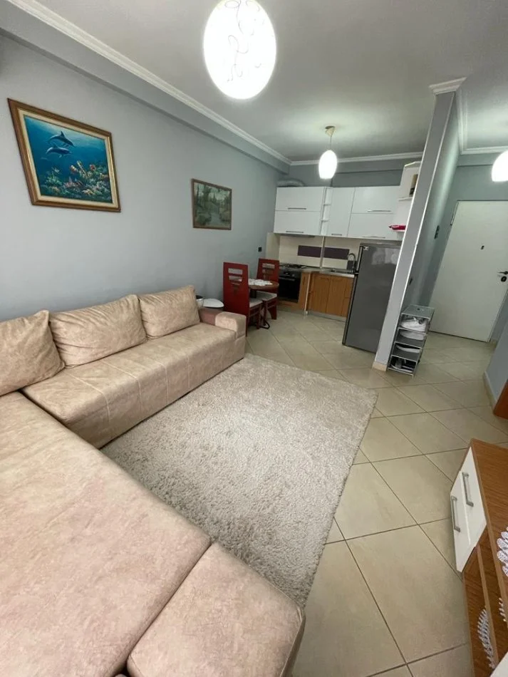 Tirane, shitet apartament 1+1, Kati 5, 57 m² (Fresku)
