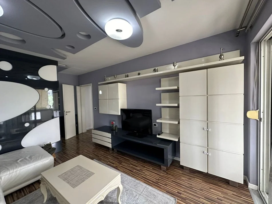 Tirane, shitet apartament 2+1+Ballkon, Kati 10, 112 m² 320,000 € (Brigada VIII)