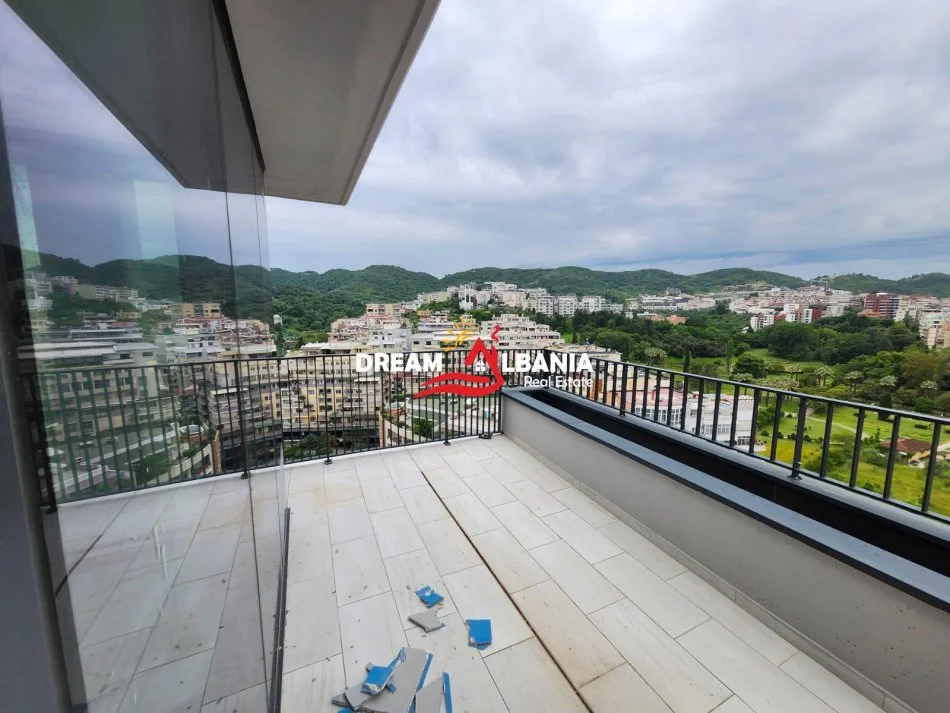 Tirane, shitet apartament 2+1 Kati 13, 150 m² 521330 € (tek Lake View prane Liqenit)
