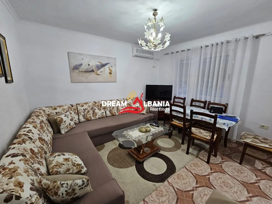 Tirane, shitet apartament 2+1+Ballkon Kati 5, 71 m² 145.000 € (Brryli, perballe Maternitetit te Ri)