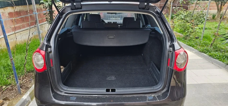 Tirane, shes makine wolsvagen Nafte, ULJE DRASTIKE