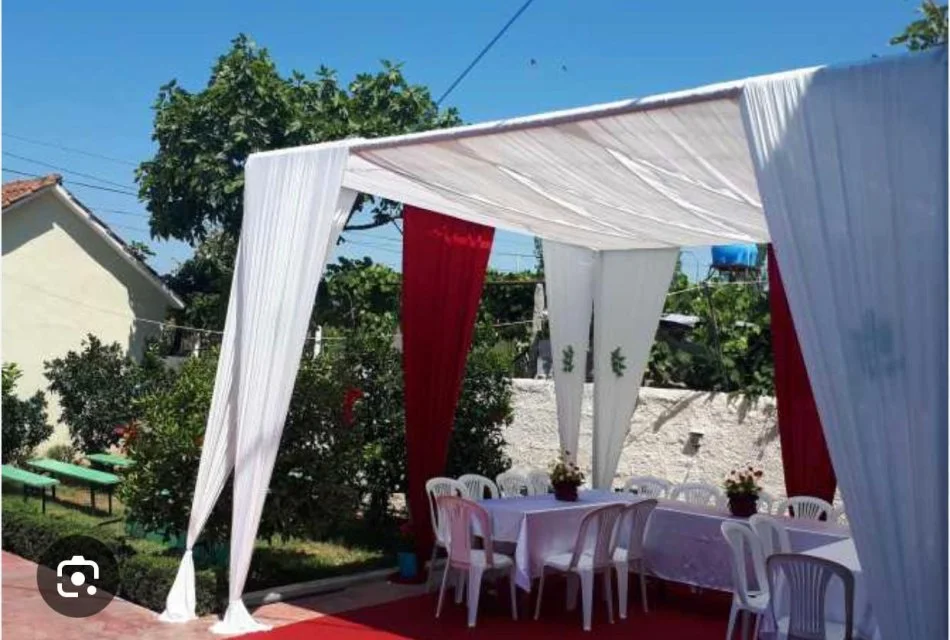 Durres, ofroj Tenda me qera