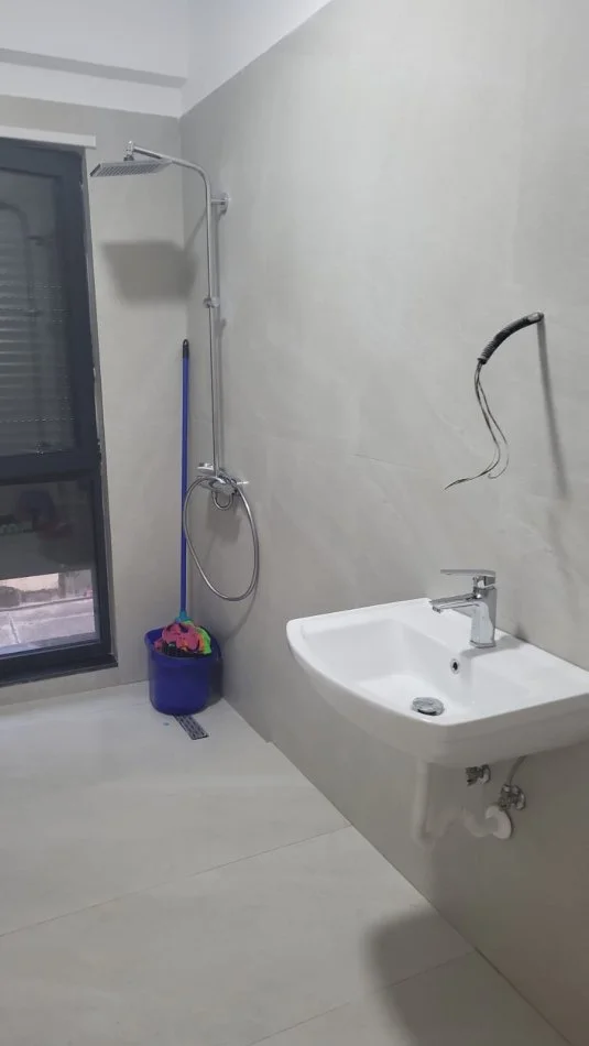 Jap apartament 1+1 me qera per zyra