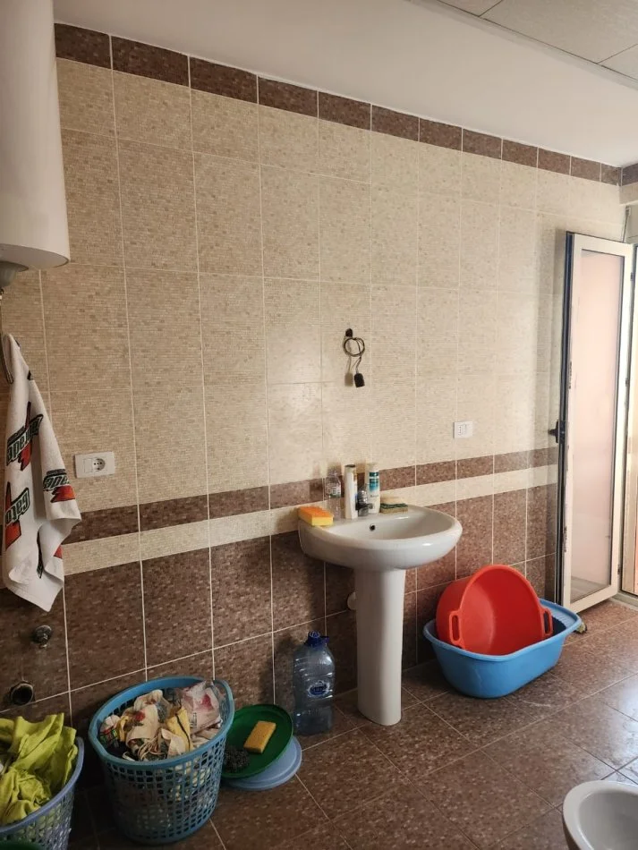 Durres, shes apartament 3+1+Ballkon Kati 3, 134 m² 110.000 € (Tropikal, Durres)