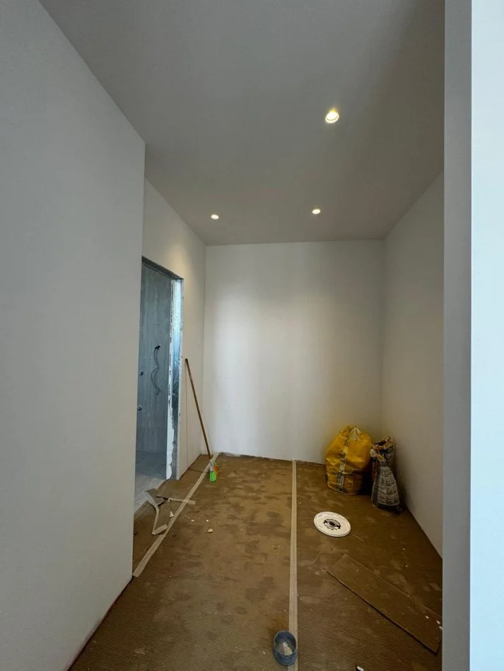 Tirane, shitet apartament 3+1 Kati 9, 130 m² 210.000 € (Bulevardi Migjeni)