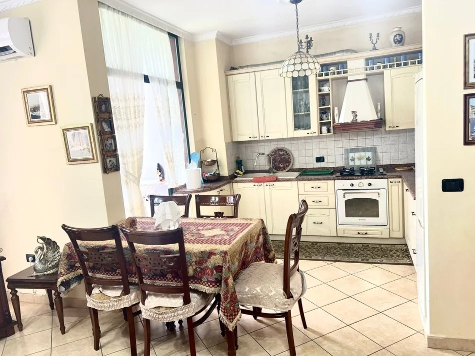 Shqiperi, shitet 1+1+Ballkon Kati 6, 78 m² 99.000 € (Fresk)