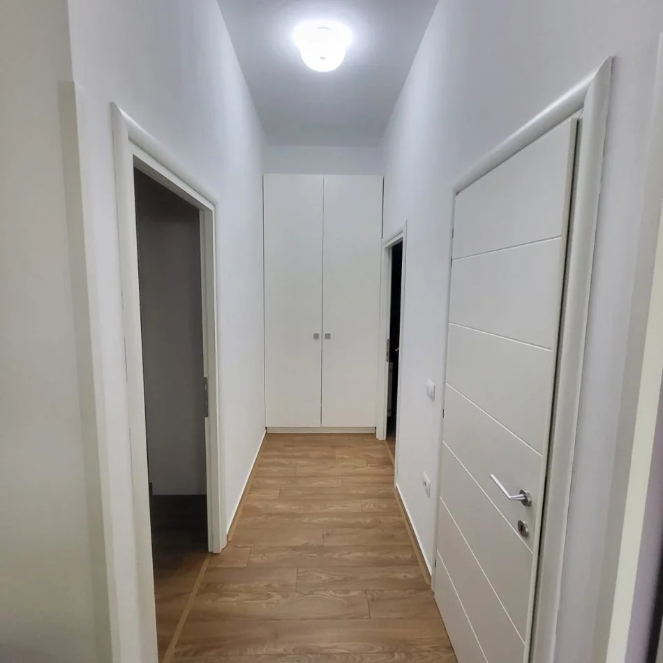 Apartament 2+1 me QERA , 85 m², 750 Euro (Stadiumi Dinamo)