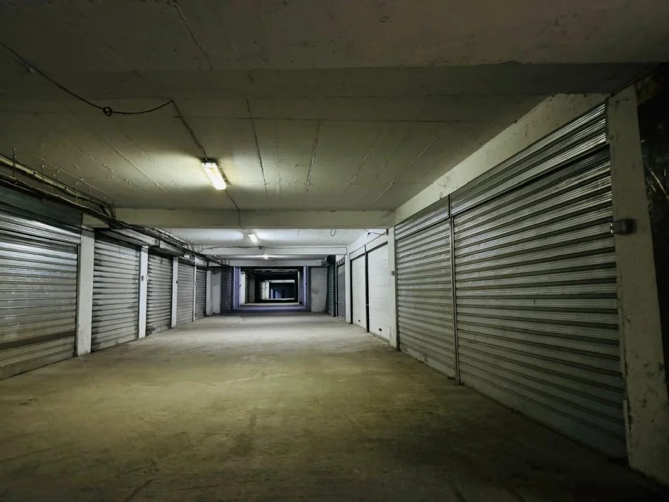 Tirane, shitet garazh Kati -2, 20 m² 30.000 € 