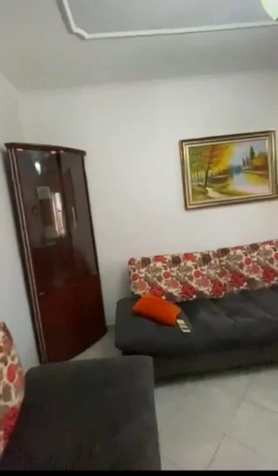 Tirane, jepet me qera apartament 1+1 Kati 5, 40 m² 350 € (Don Bosco)