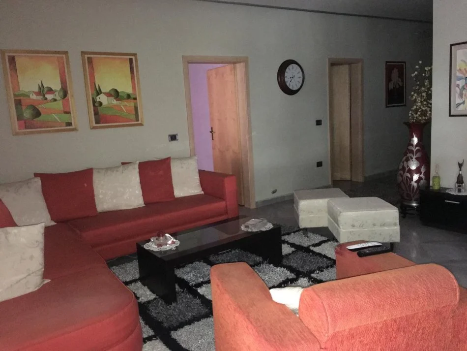 Tirane, shitet apartament 2+1 Kati 5, 1 m² 134.000 € (Fresk)