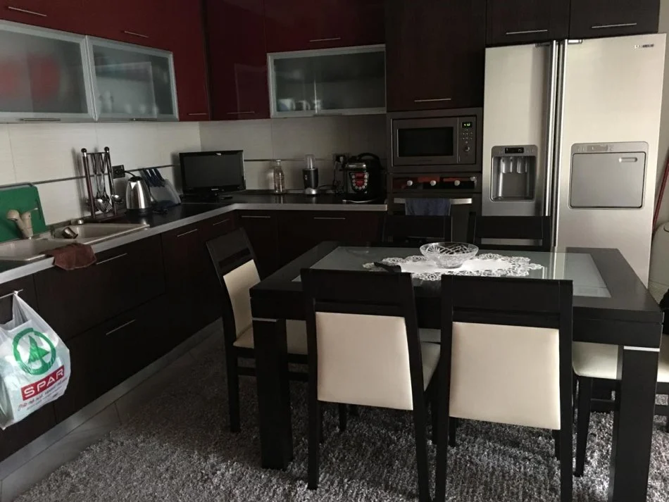 Tirane, shitet apartament 2+1 Kati 5, 1 m² 134.000 € (Fresk)