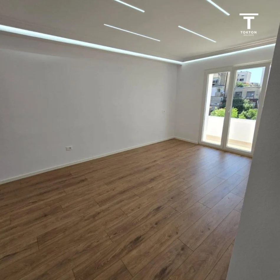 Tirane, shes apartament 2+1+Ballkon Kati 3, 73 m² 173.000 € (Rruga e Elbasanit)