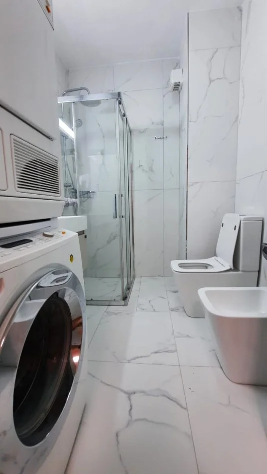 Durres, jepet me qera apartament 1+1+Ballkon Kati 2, 70 m² 600 € (Kopshti Botanik)